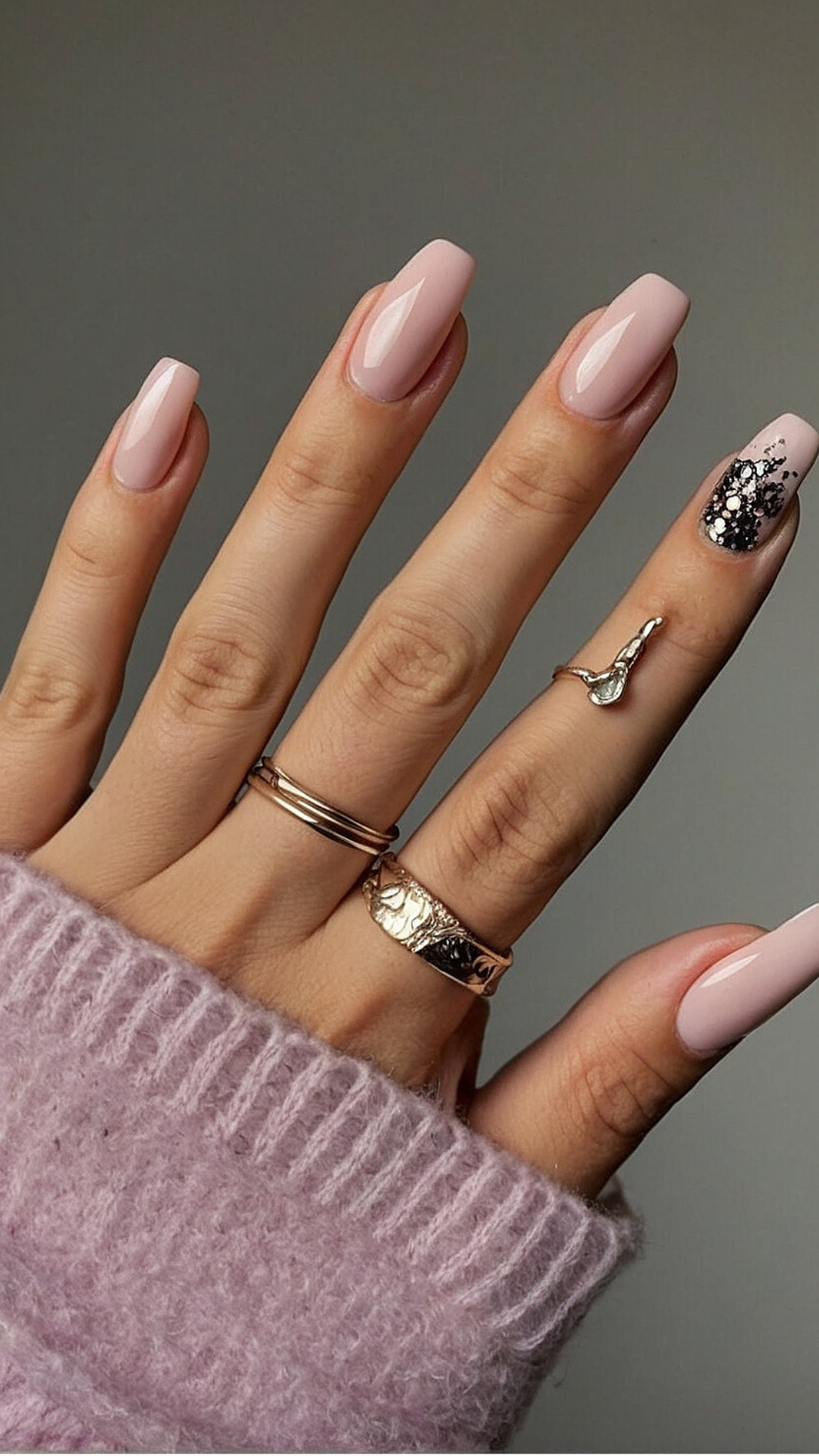 Summer Sunset: Warm Orange and Red Nail Ideas